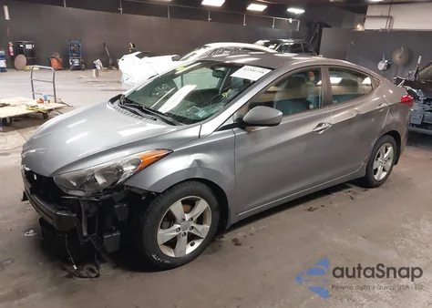 2013 Hyundai Elantra Gls из США, поврежденный, VIN KMHDH4AE1DU613816